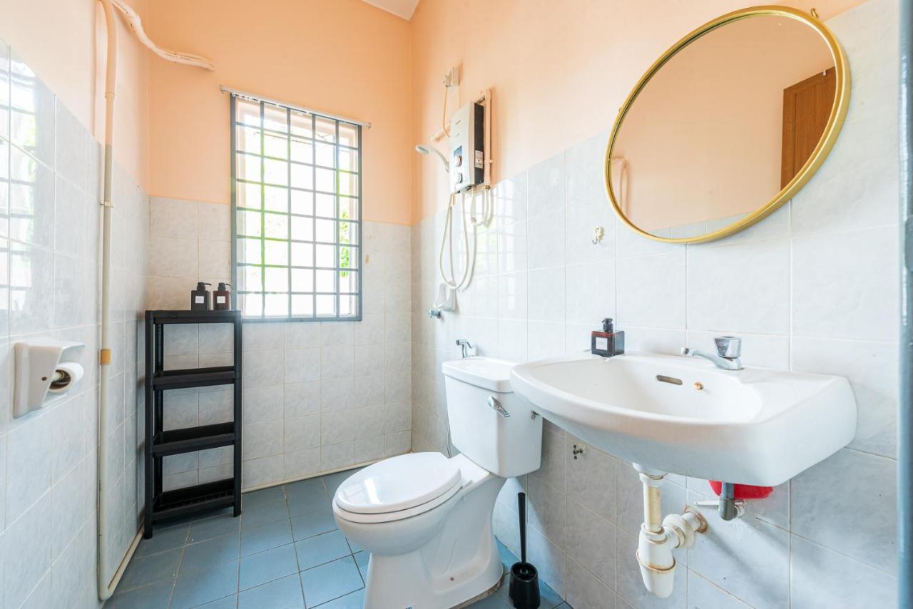 3Br Retreat Homestay Near To Goldcoast, Sepang By Verano Sungai Pelek Esterno foto